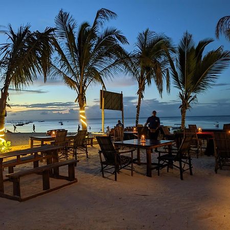 Aquarium Beach House Nungwi Ngoại thất bức ảnh